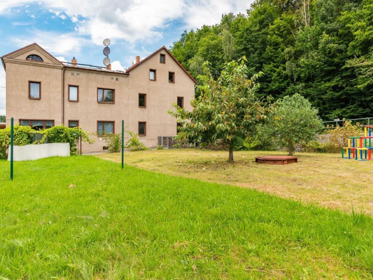 Modern Apartment In Sebnitz With A Terrace In Sebnitz Esterno foto