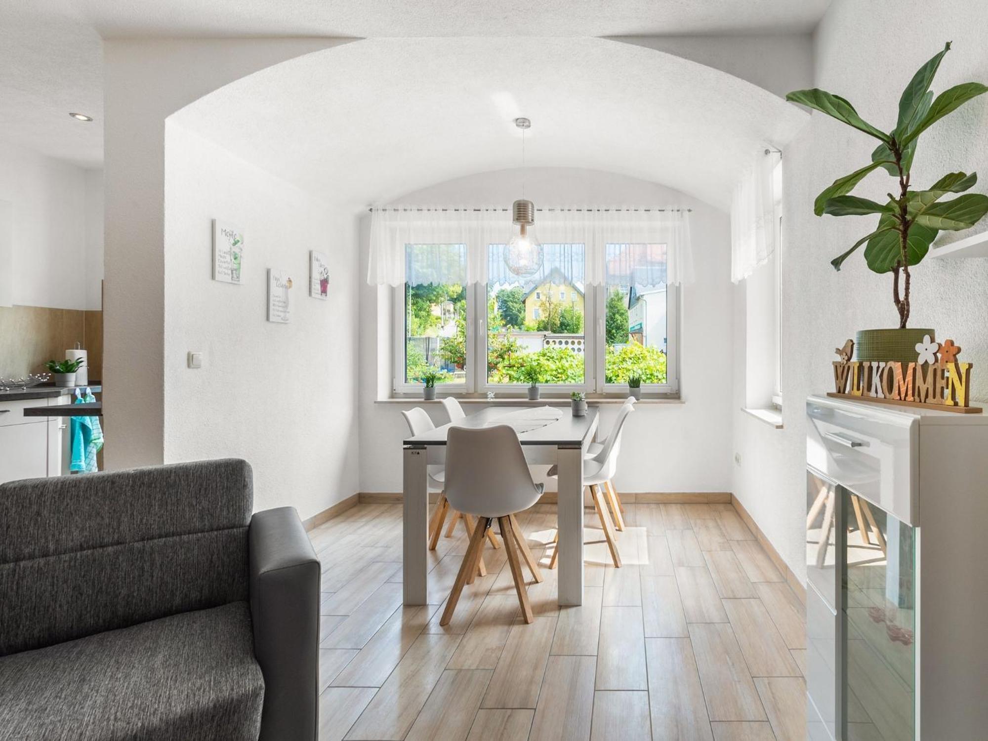 Modern Apartment In Sebnitz With A Terrace In Sebnitz Esterno foto