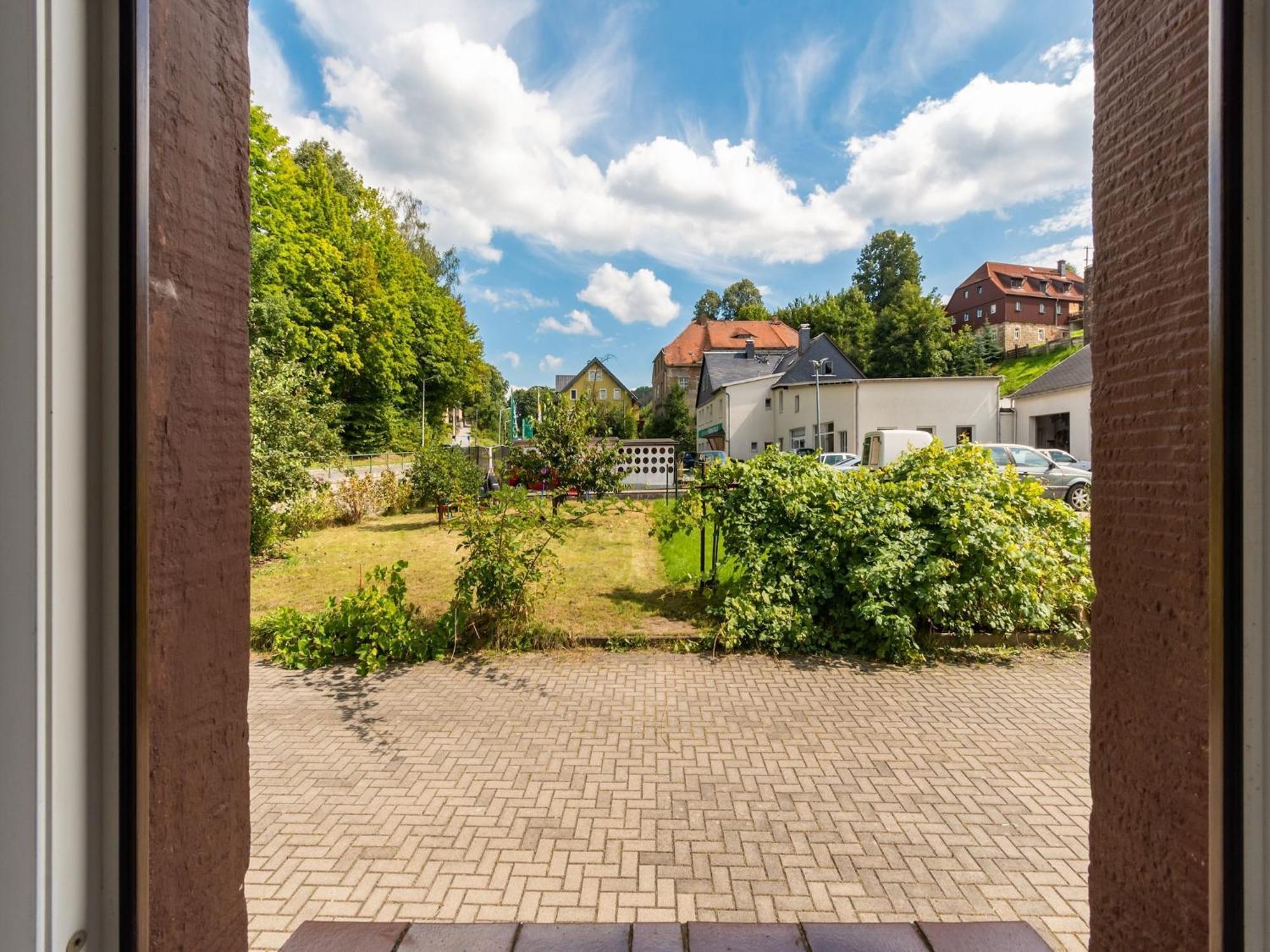 Modern Apartment In Sebnitz With A Terrace In Sebnitz Esterno foto