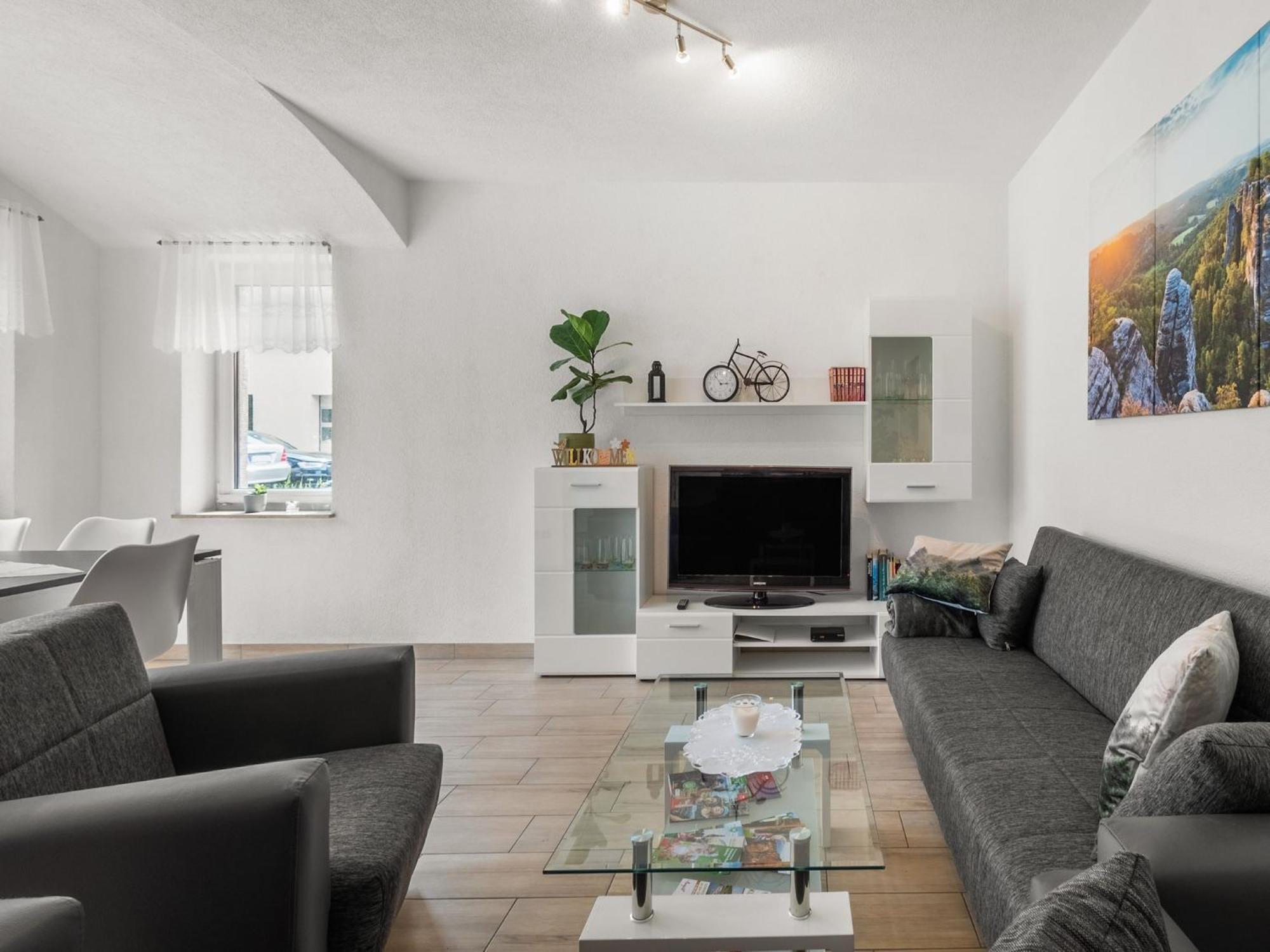 Modern Apartment In Sebnitz With A Terrace In Sebnitz Esterno foto