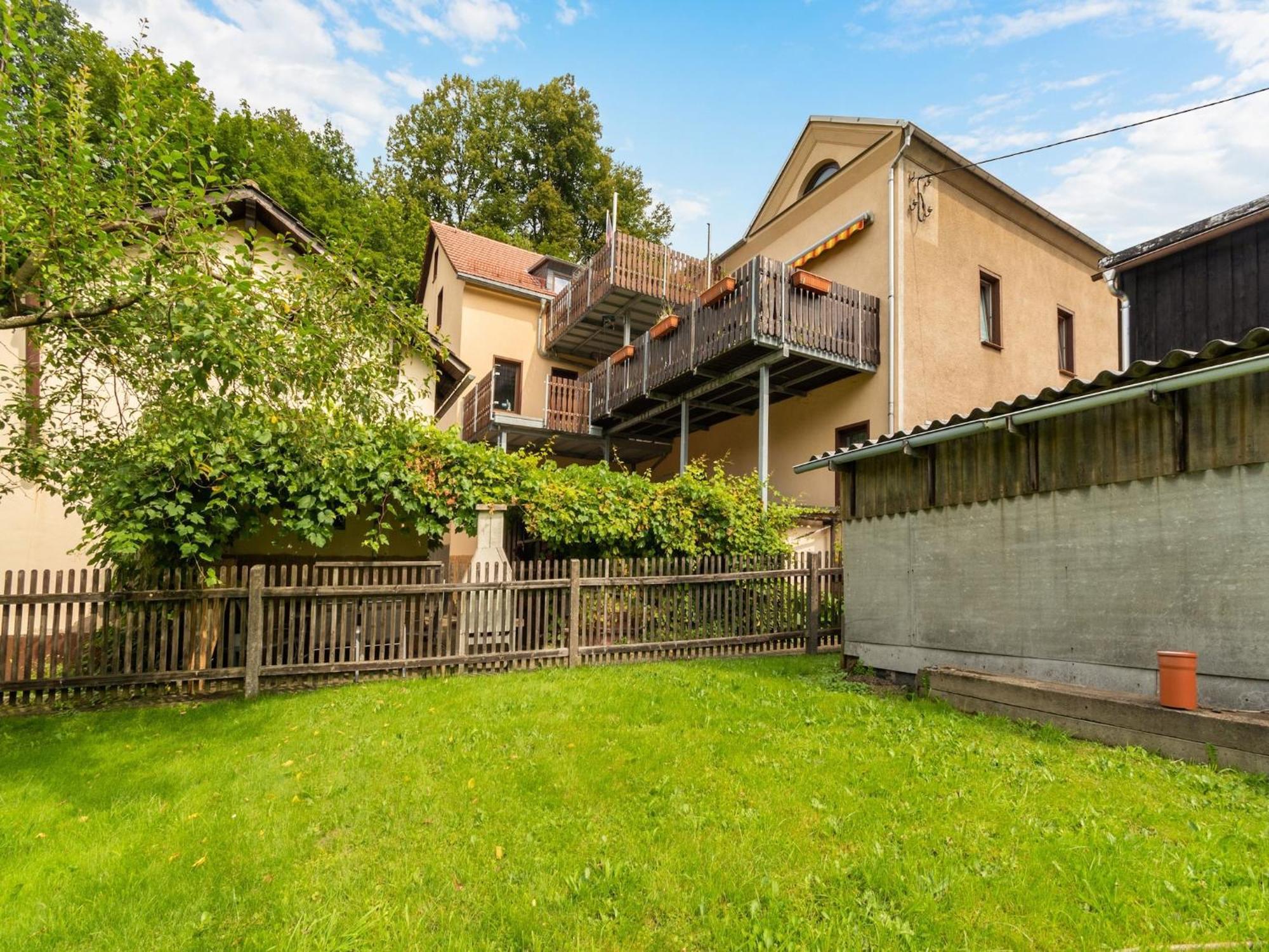 Modern Apartment In Sebnitz With A Terrace In Sebnitz Esterno foto
